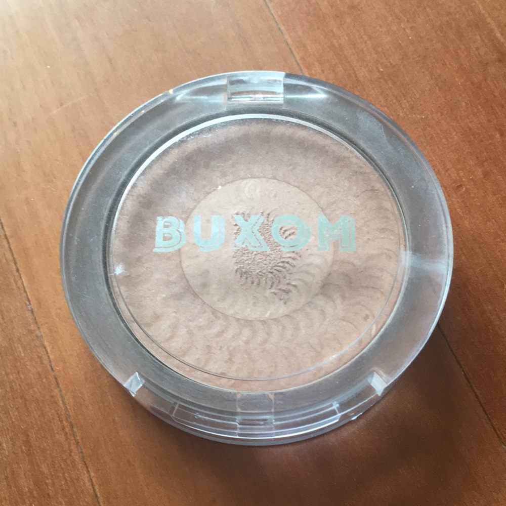 Buxom Staycation Vibes Primer-Infused Bronzer Rooftop Tan